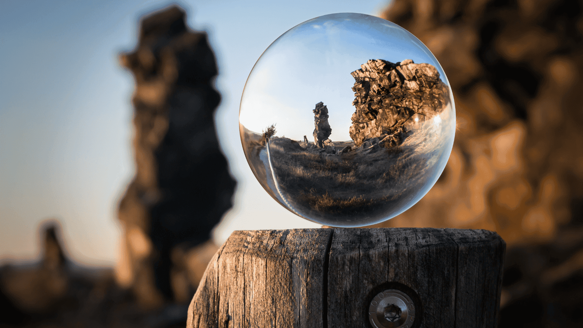 ­­5 Areas to Focus On to Achieve Your Financial Goals image